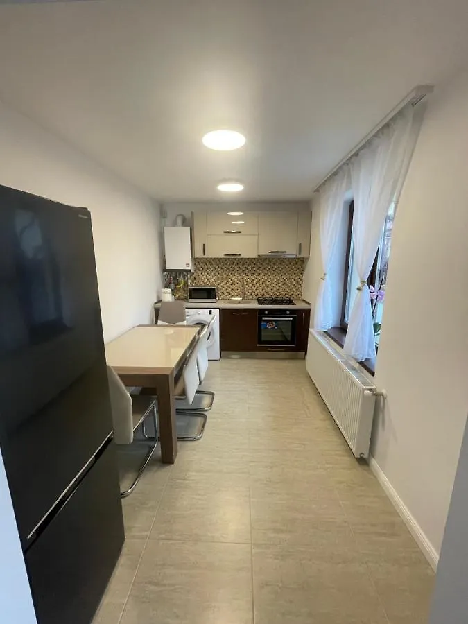아파트 Apusului Residence 부쿠레슈티